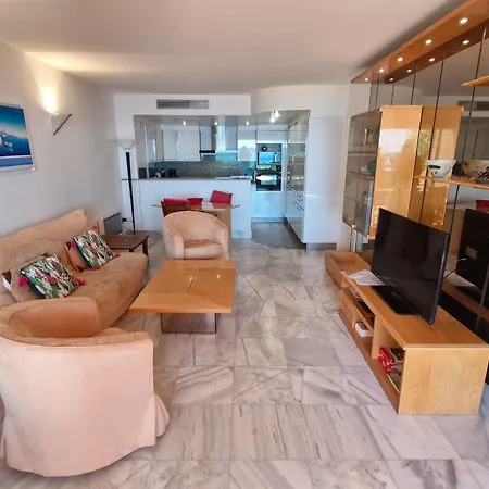 3 Pieces Climatise Avec Piscine Et Acces - Fr-1-780-53 Apartment