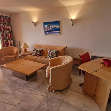 3 Pièces Climatisé Avec Piscine Et Accès - Fr-1-780-53 Appartamento *